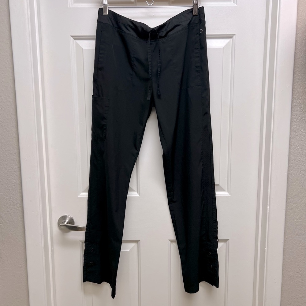 Barco One 4-Pocket “Track” Black Scrub Pants - Medium
